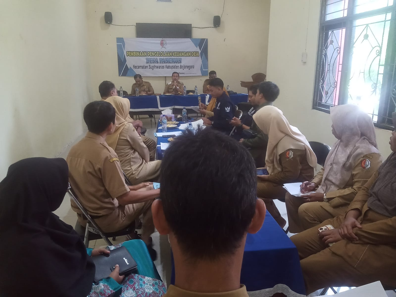 Sinergi Kawal Pembangunan: Tim Kecamatan Sugihwaras Gelar Monev ADD di Desa Panemon